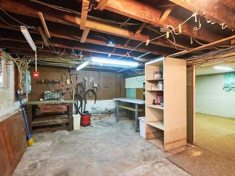 14 Berwick Ct, Everett, MA 02149 photo 22