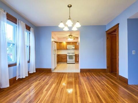 14 Berwick Ct, Everett, MA 02149 photo 9