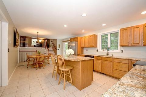 9 Osgood, Windham, NH 03087 photo 4