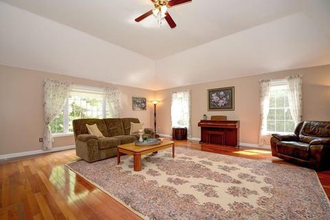 9 Osgood, Windham, NH 03087 photo 7