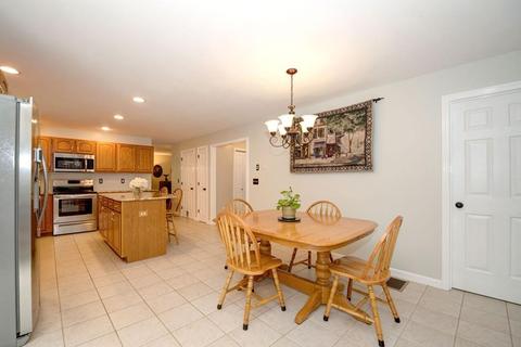 9 Osgood, Windham, NH 03087 photo 6