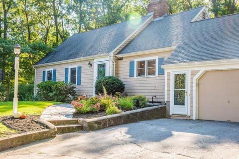 23 Alden Cir, Reading, MA 01867 photo 2