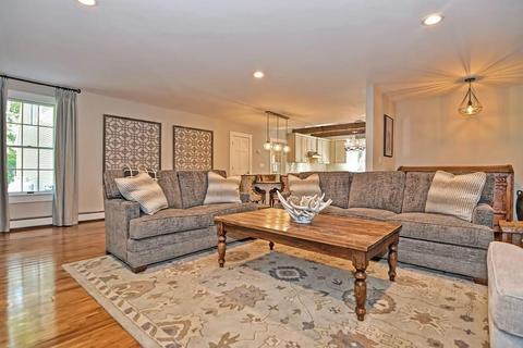 127 Fowler St, Upton, MA 01568 photo 6