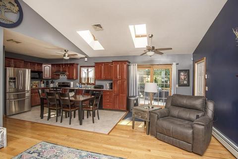 155 Doherty St, Fall River, MA 02720 photo 10