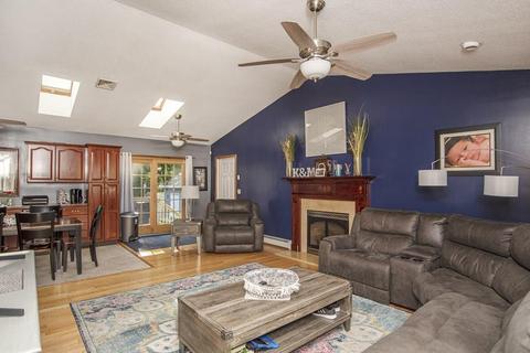 155 Doherty St, Fall River, MA 02720 photo 9