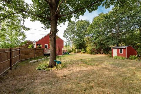 37 Gregory Dr, Attleboro, MA 02703 photo 2