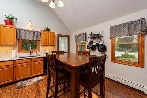 37 Gregory Dr, Attleboro, MA 02703 photo 5