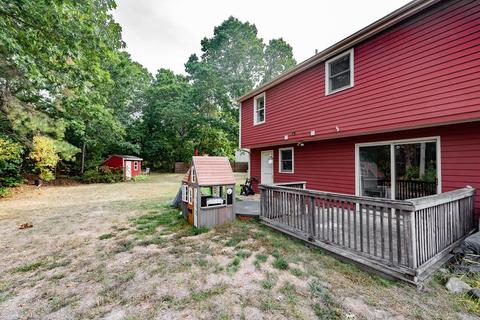 37 Gregory Dr, Attleboro, MA 02703 photo 3