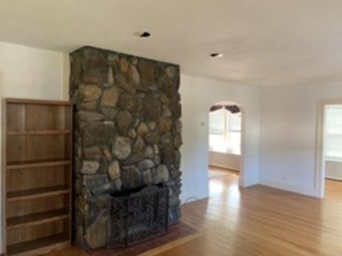35 Texel Dr, Springfield, MA 01108 photo 10
