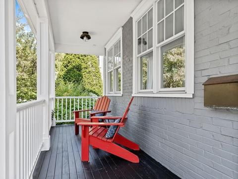 8 Solon St, Wellesley, MA 02482 photo 3
