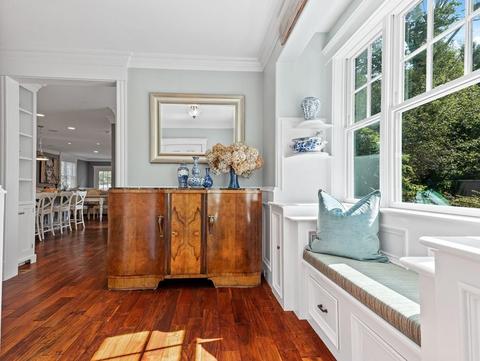 8 Solon St, Wellesley, MA 02482 photo 4