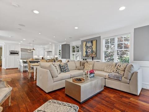 8 Solon St, Wellesley, MA 02482 photo 12