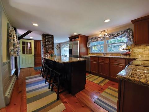 49 Taft St, Upton, MA 01568 photo 6