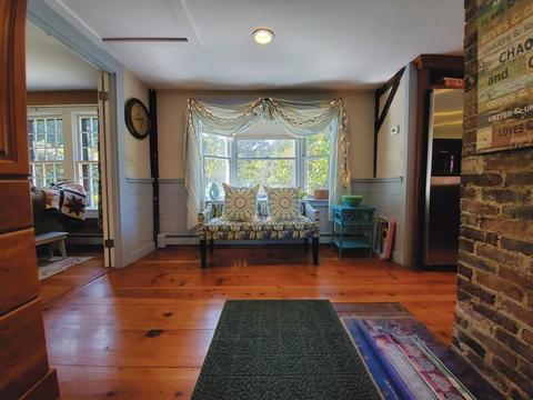 49 Taft St, Upton, MA 01568 photo 8