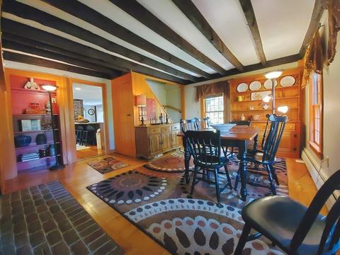 49 Taft St, Upton, MA 01568 photo 5
