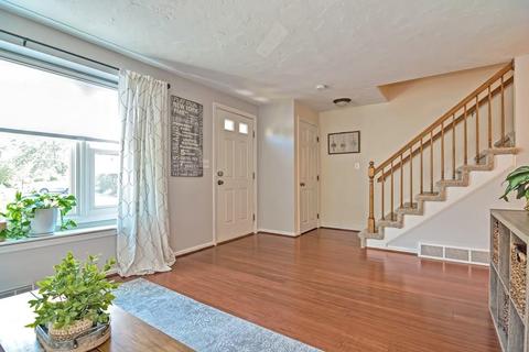 5 Bridle Path Cir #E, Randolph, MA 02368 photo 6