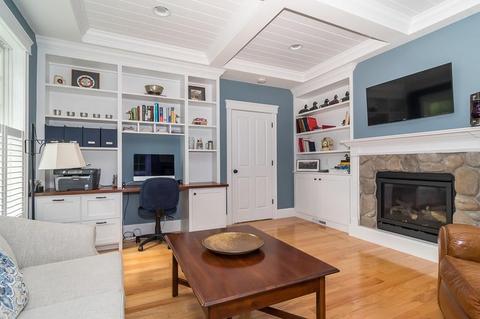 12 Hunt Dr, Dover, MA 02030 photo 9