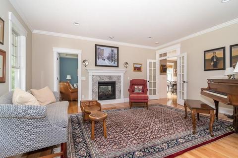 12 Hunt Dr, Dover, MA 02030 photo 8