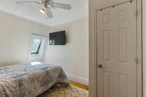 19 E Pine St, Plaistow, NH 03865 photo 33