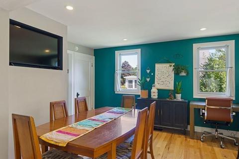 19 E Pine St, Plaistow, NH 03865 photo 12