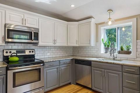 19 E Pine St, Plaistow, NH 03865 photo 20