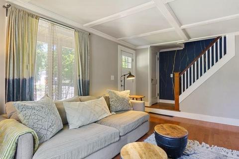 19 E Pine St, Plaistow, NH 03865 photo 7