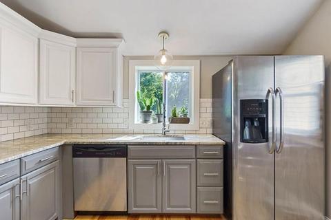 19 E Pine St, Plaistow, NH 03865 photo 19
