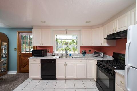74 Wompatuck Rd, Hingham, MA 02043 photo 9