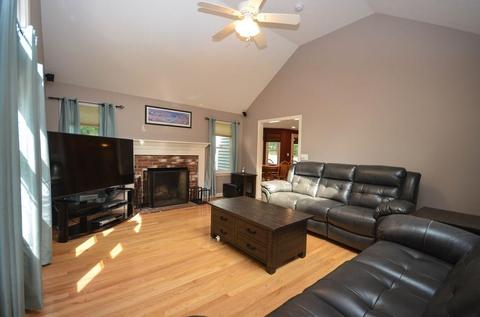 29 Wildflower Dr, Sutton, MA 01590 photo 10