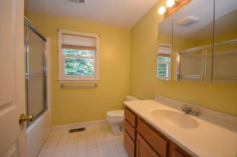 29 Wildflower Dr, Sutton, MA 01590 photo 22