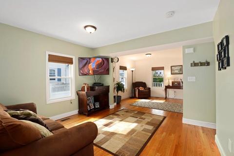 4 Crane St, Danvers, MA 01923 photo 5