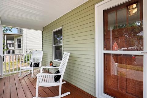 4 Crane St, Danvers, MA 01923 photo 3