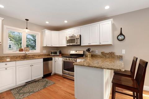 4 Crane St, Danvers, MA 01923 photo 14