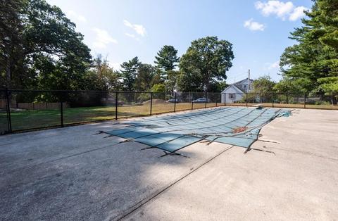 1 Longfellow St, Danvers, MA 01923 photo 4