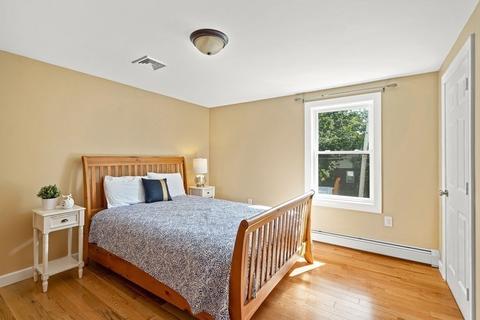 358 Ash St, Reading, MA 01867 photo 22