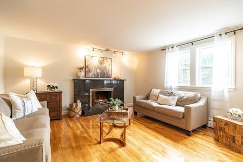 358 Ash St, Reading, MA 01867 photo 5