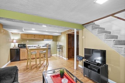 358 Ash St, Reading, MA 01867 photo 25