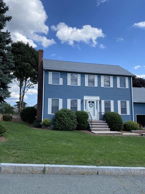 4 Thomas Cir, Stoneham, MA 02180 photo 5