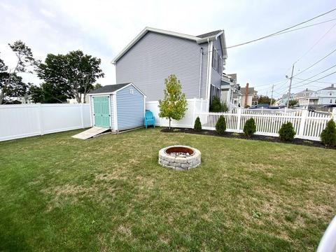 312 Sprague St, Fall River, MA 02724 photo 25