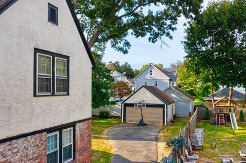 52 Bronson Ter, Springfield, MA 01108 photo 21