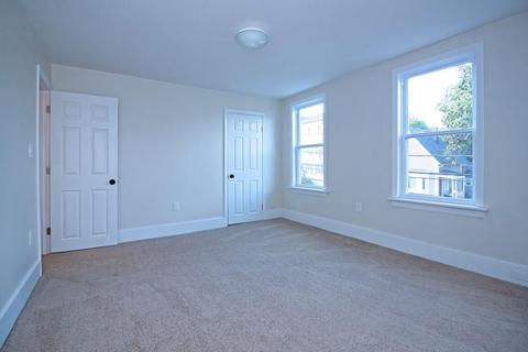 11 Whipple St, Worcester, MA 01607 photo 20