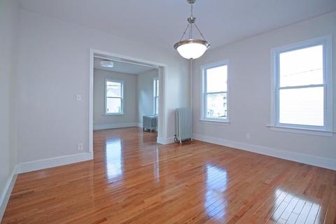 11 Whipple St, Worcester, MA 01607 photo 10