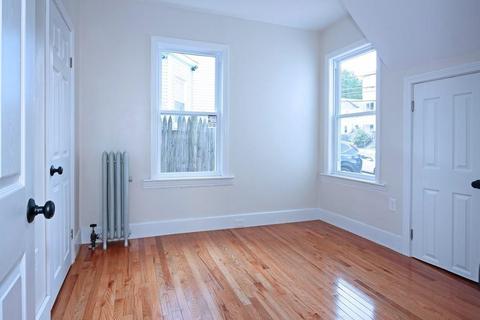 11 Whipple St, Worcester, MA 01607 photo 22