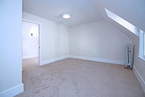 11 Whipple St, Worcester, MA 01607 photo 15