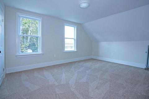 11 Whipple St, Worcester, MA 01607 photo 19