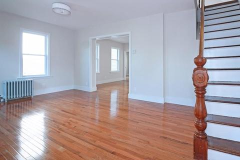 11 Whipple St, Worcester, MA 01607 photo 8