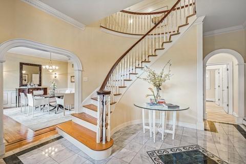 35 Walpole St, Dover, MA 02030 photo 10