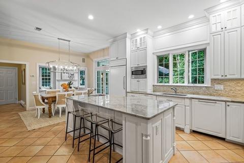 35 Walpole St, Dover, MA 02030 photo 9