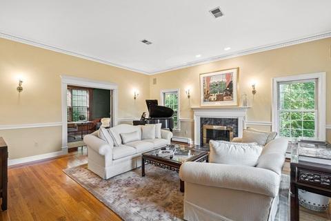 35 Walpole St, Dover, MA 02030 photo 12