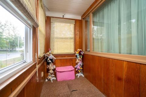 630 Britton St, Chicopee, MA 01020 photo 12